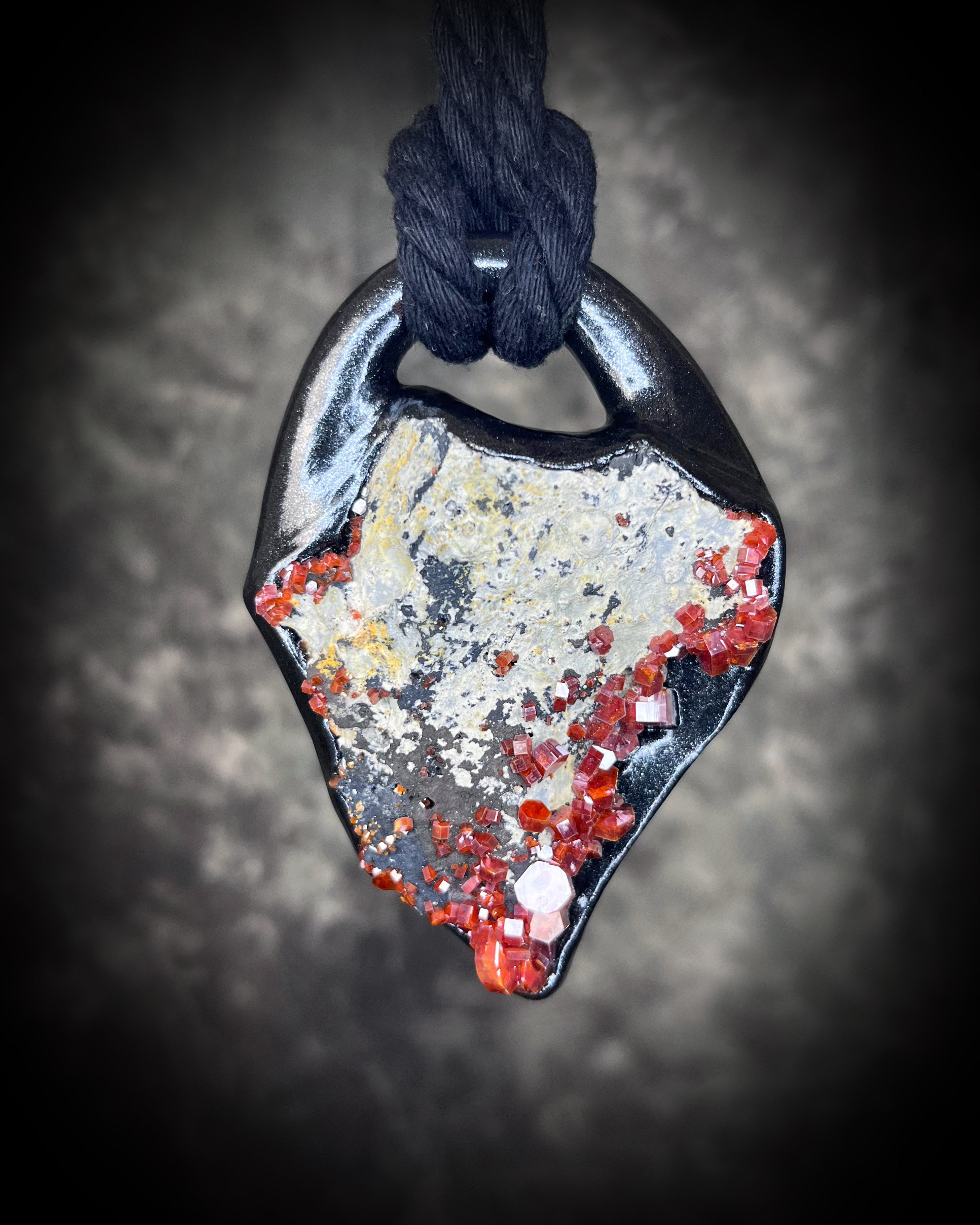 Vanadinite XL Talisman