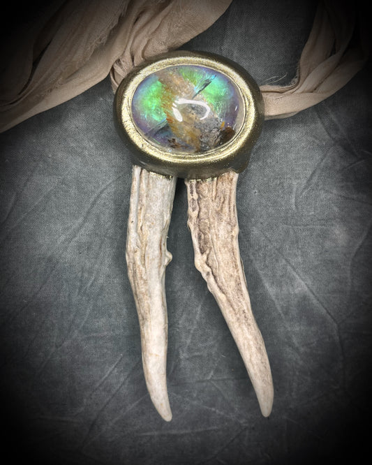 Antler and scenic quartz gemstone handmade shamanic crystal healing talisman.  2026 modern maximalist organic jewelry.