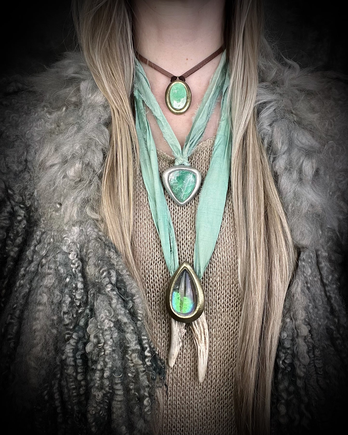 Handmade merino wool Renaissance cosplay wooly shawl. Curly felted wool cape for costume, photoshoots or everyday magic. 